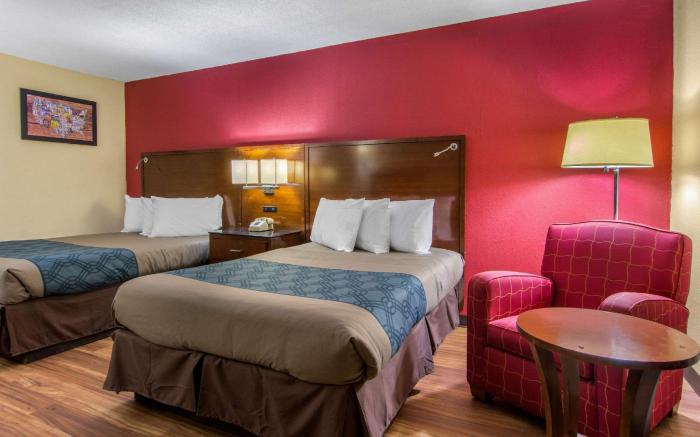 Travelodge by Wyndham Forsyth