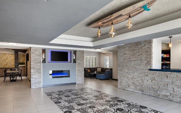 City Express by Marriott Manhattan Beach