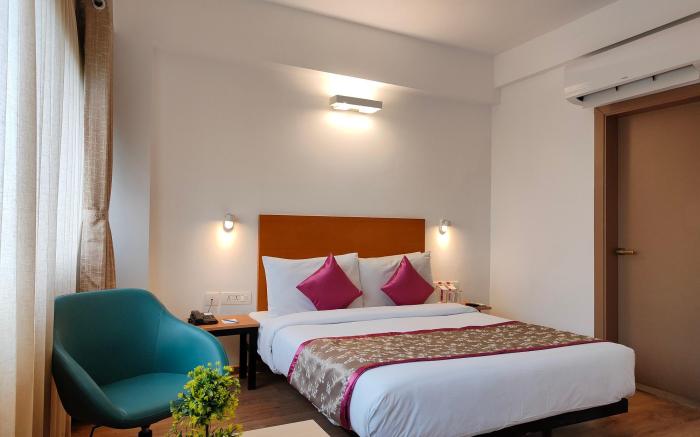 Kanak Beacon Hotel Ashram Road Ahmedabad