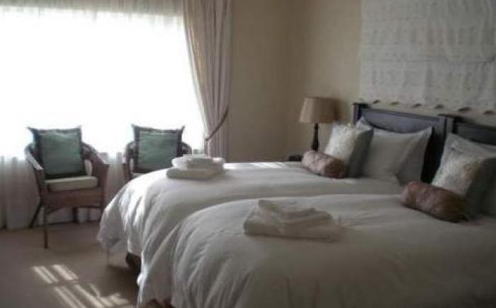 Porcupine Ridge Guest House