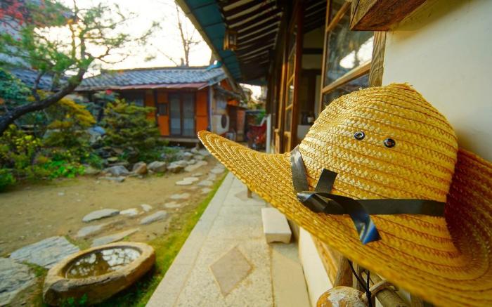 Jeonju Hanokmaeul Ihwawon Gotek
