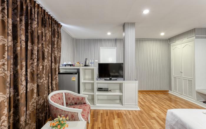 Aunchaleena Grand Hotel