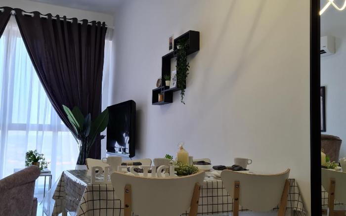 Prestige Troika 1 Bedroom 18-10 | WiFi & Netflix