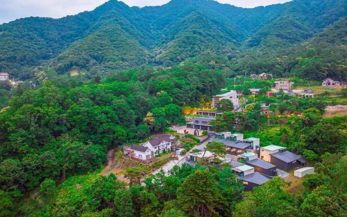 Gapyeong Vistahill Pension