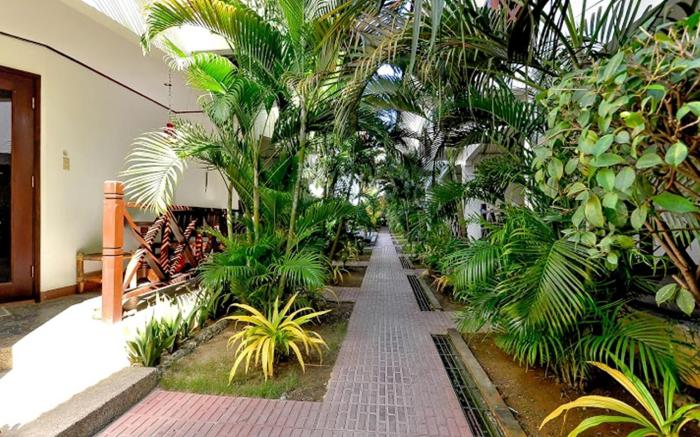 Nirvana Beach Resort