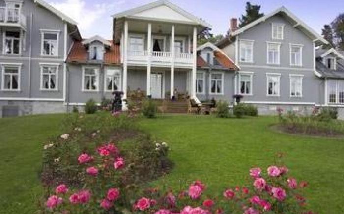 Losby Gods Manor