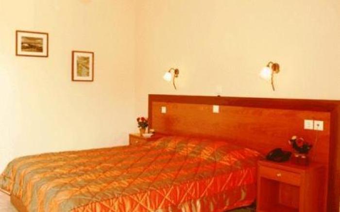 Kelyfos Hotel