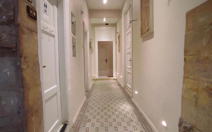 Travelers House Hotel