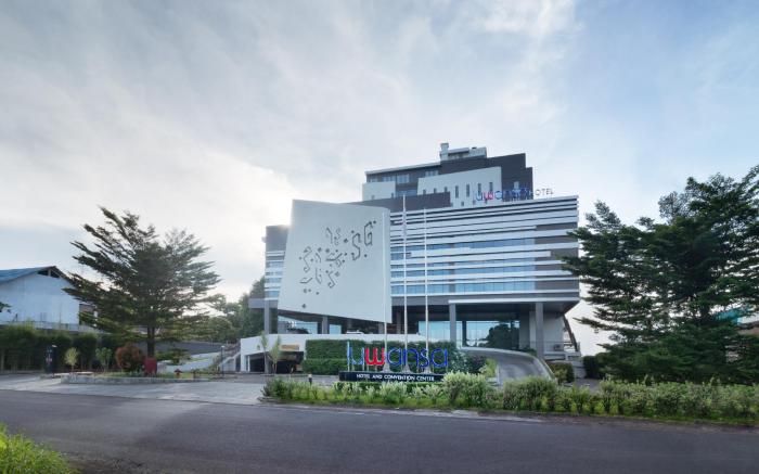 Luwansa Hotel and Convention Center Manado