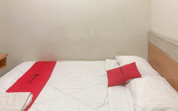 RedDoorz Syariah @ Boemi Guesthouse Tasikmalaya