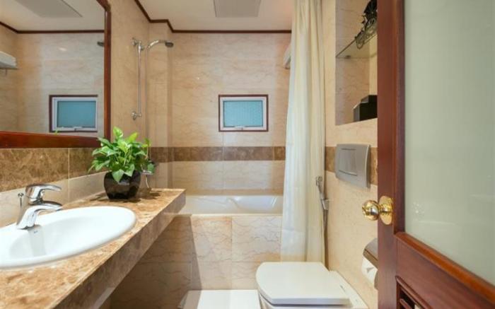 Hanoi E Central Hotel