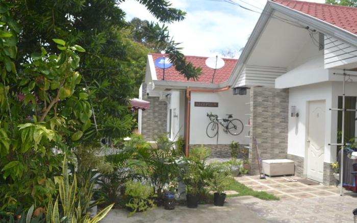 OYO 771 Darius' Residences
