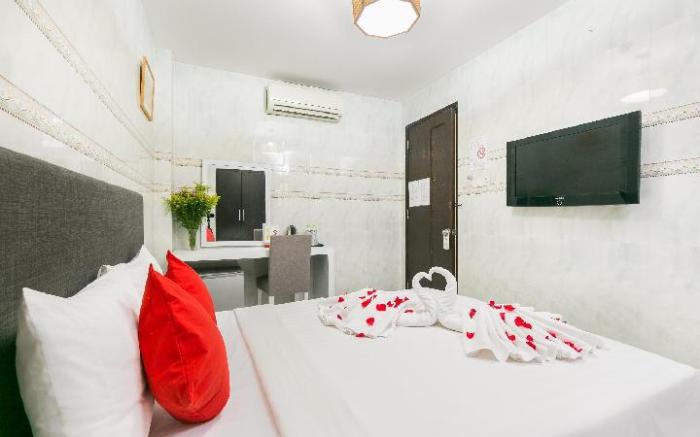 Centana Central Hotel