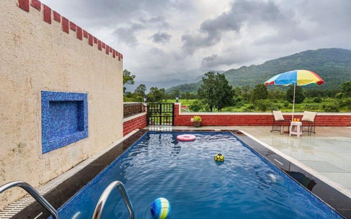 Olive Greens- 4-bedroom pet-friendly pool villa