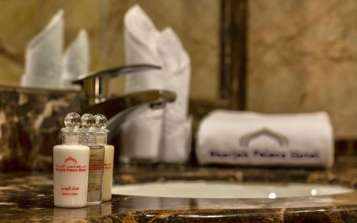 Sharjah Palace Hotel