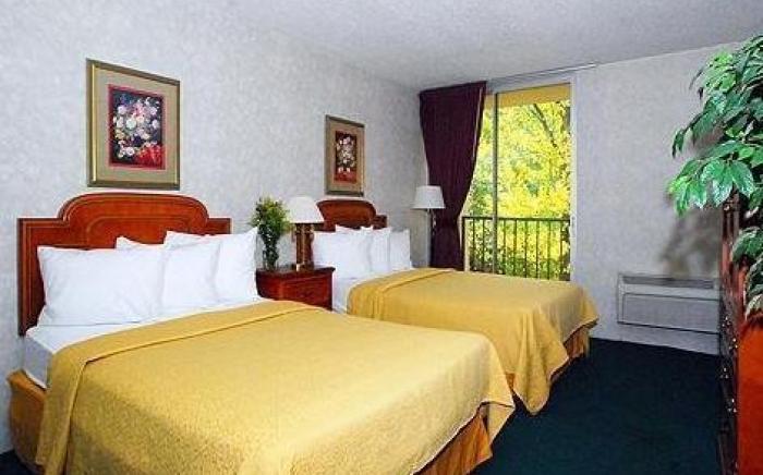 Quality Inn & Suites Banquet Center