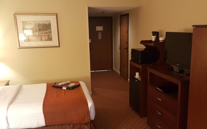 Best Western Hickory
