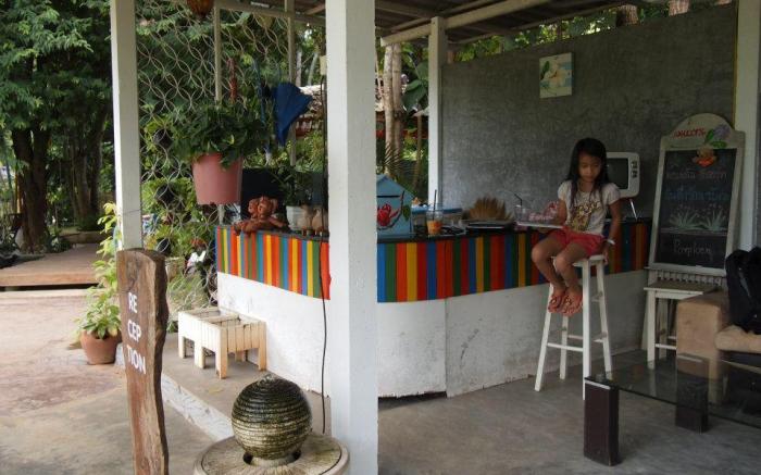 Porploen Hip Resort at Suanphung