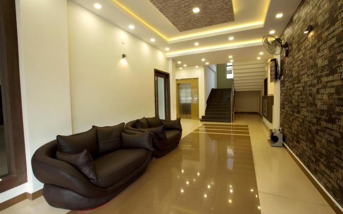 Rotano Glitz Inn - Glitz Inn Calicut