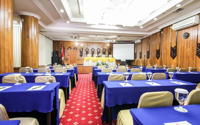 Grand Menteng Hotel