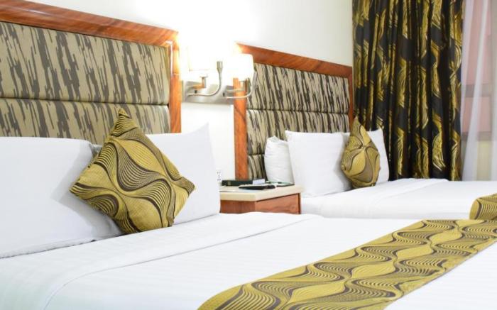 Diamond Suites & Residences