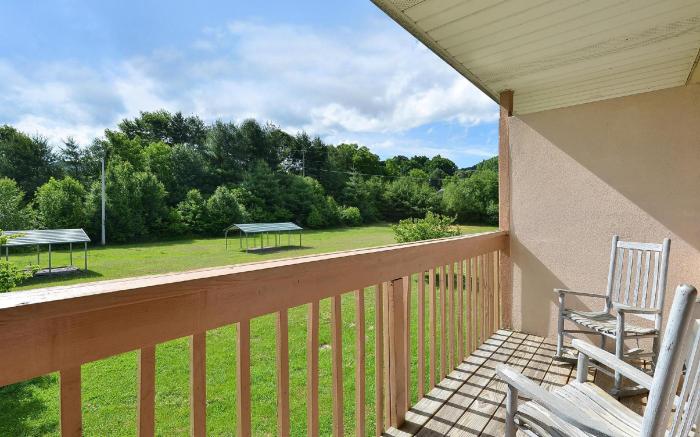 Americas Best Value Inn Canton, NC