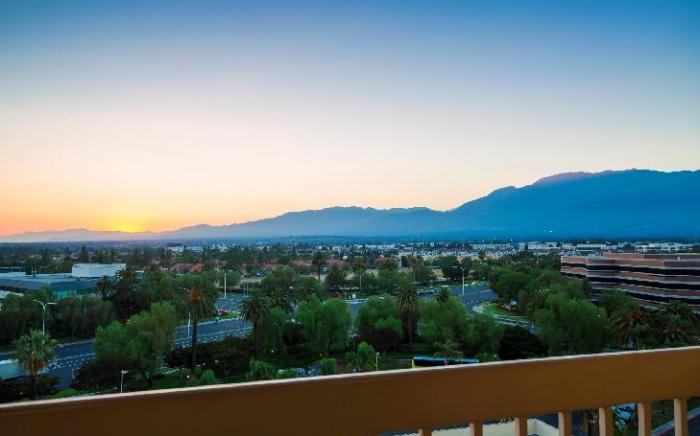 Ontario Airport Hotel & Conference Center