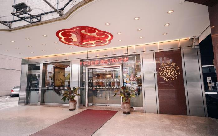 Kiwi Hotel MRT Wenxin Branch (Feng Chia Branch 1)