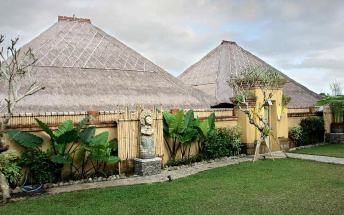 Puri Taman Sari Resort