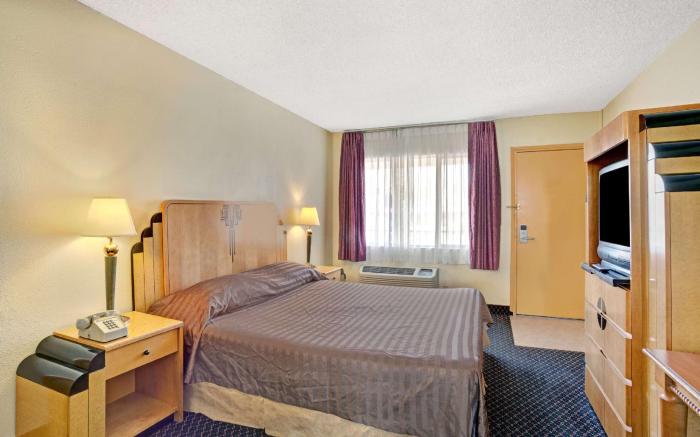 Travelsuites Inn