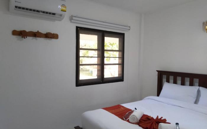 Laytrang Pakmeng Marina Resort