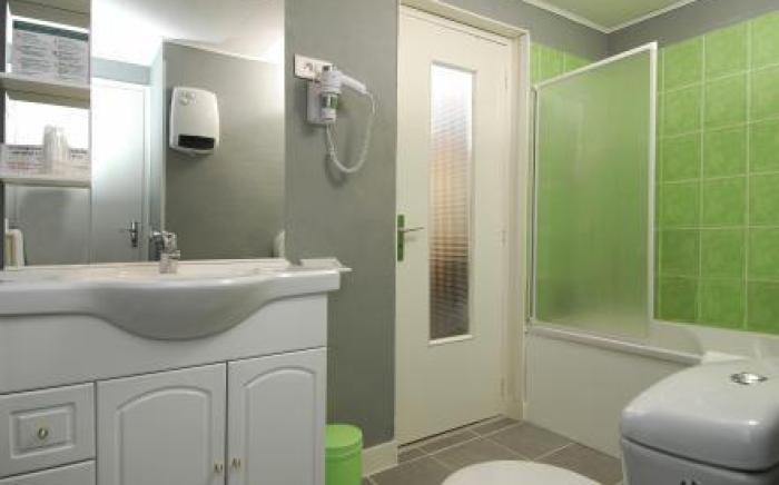 Hotel Des 4 Vents "Esprit Camargue" Parking Prive securise