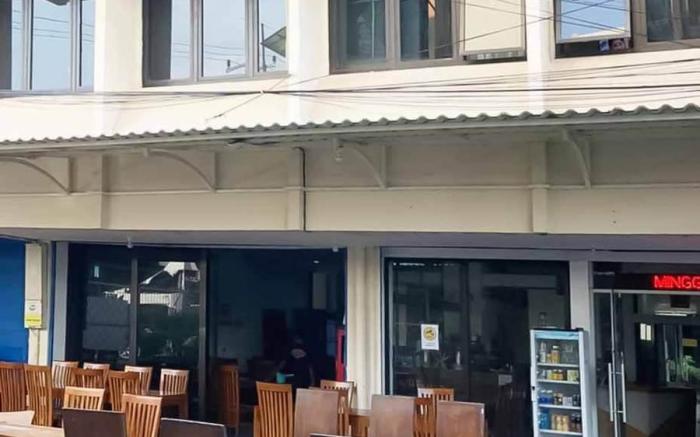 SAS Guest House Mitra RedDoorz @ Darmo Park 2 Surabaya