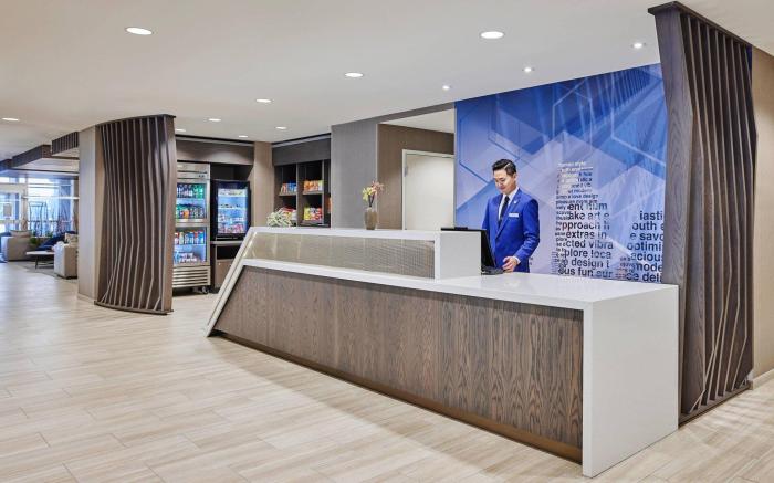 SpringHill Suites Chicago Chinatown