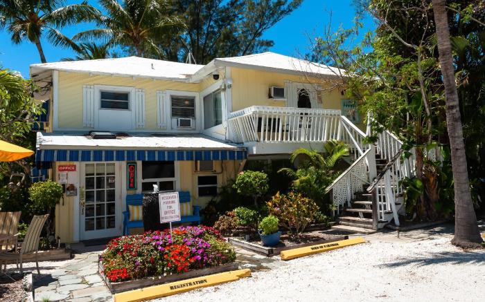 Cedar Cove Resort & Cottages