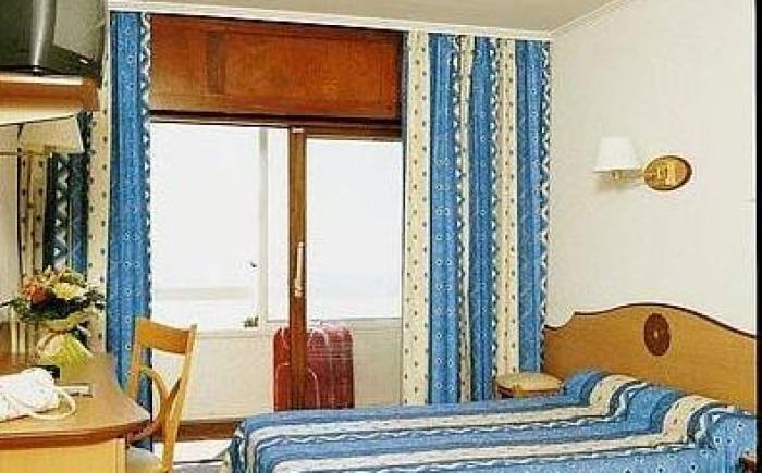 Logis Hotel & Restaurant Mediterranee