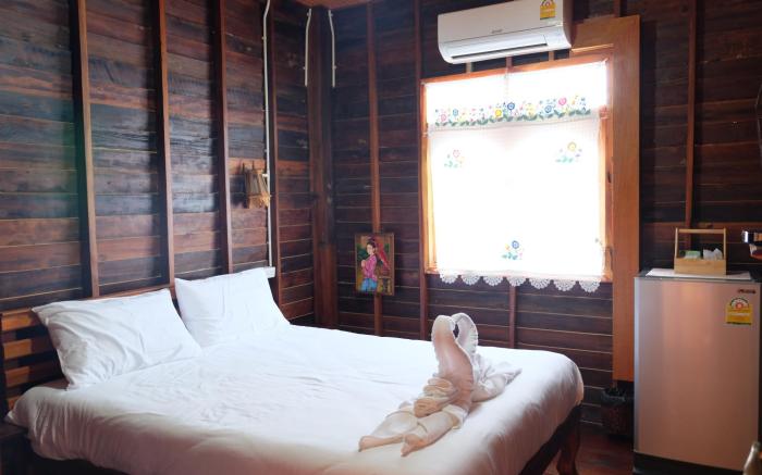 Baan Kun Tuad @Si Chang