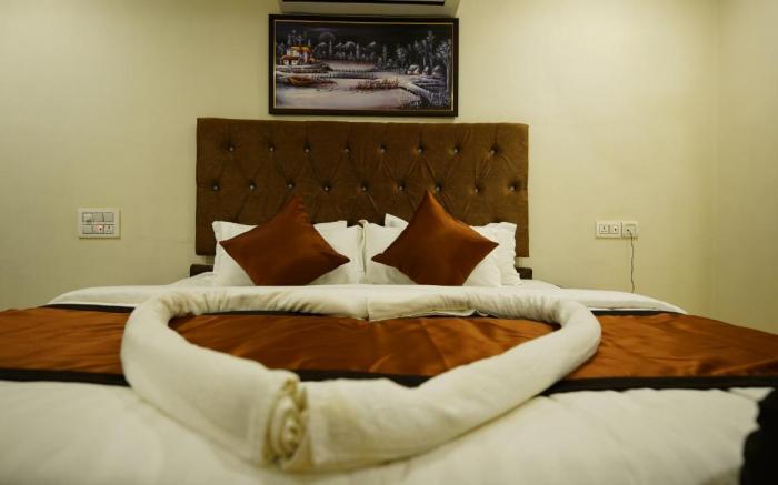 New Hotel Suhail