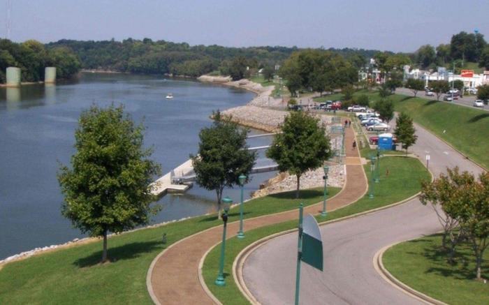 Holiday Inn Clarksville Northeast By IHG