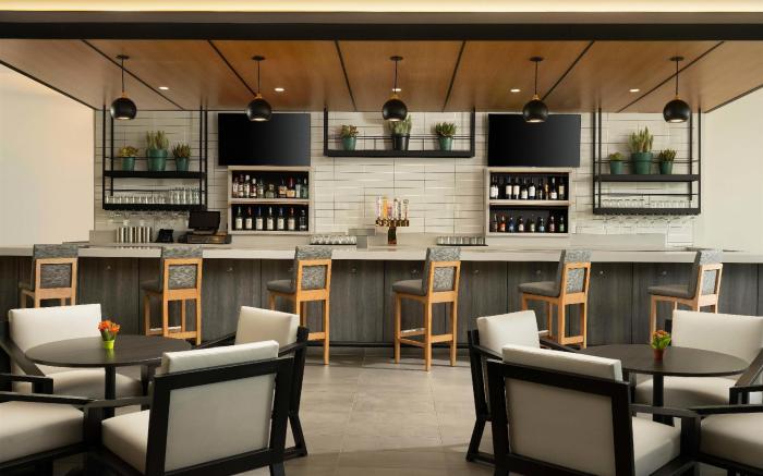 Hyatt House La University Medical Center