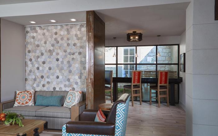 Fredericksburg Inn and Suites