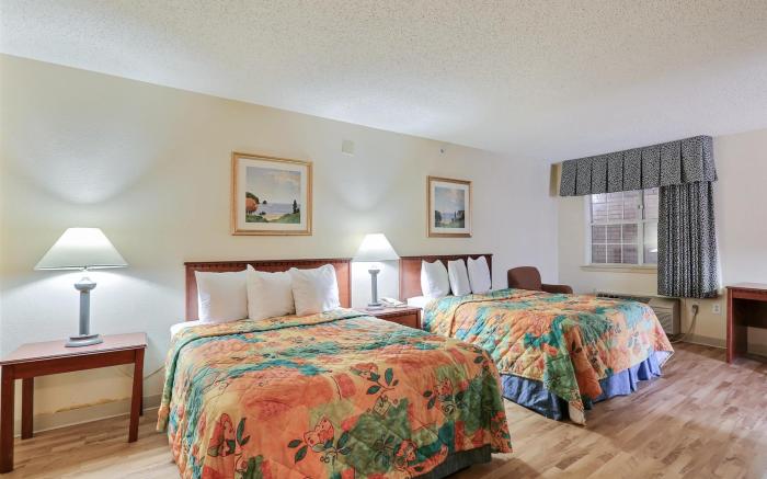 Studio 6  Plano, TX - Dallas - Plano Medical Center