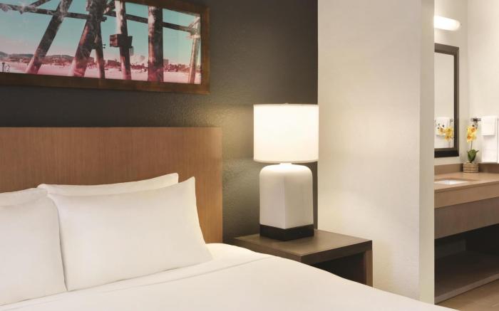 Hyatt House Miami Airport