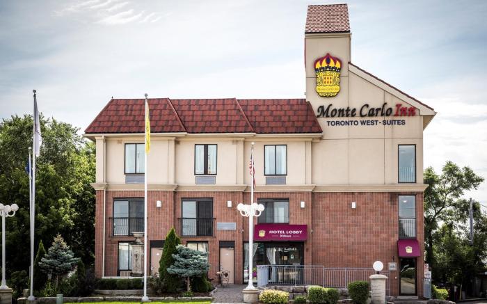 Monte Carlo Inn Toronto West Suites