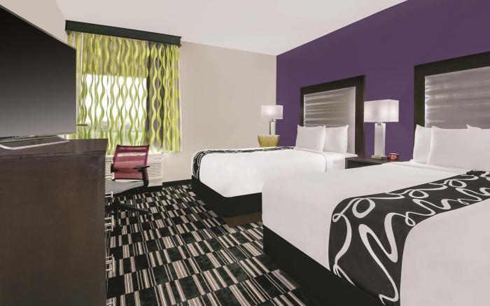 La Quinta Inn & Suites by Wyndham McAllen Convention Center
