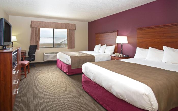 AmericInn by Wyndham New London
