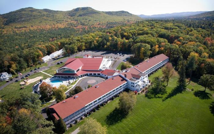 Red Jacket Mountain View Hotel
