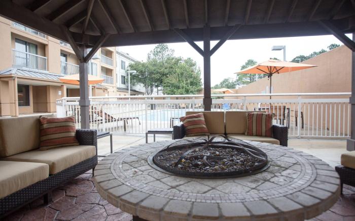 Courtyard Memphis East/Bill Morris Parkway