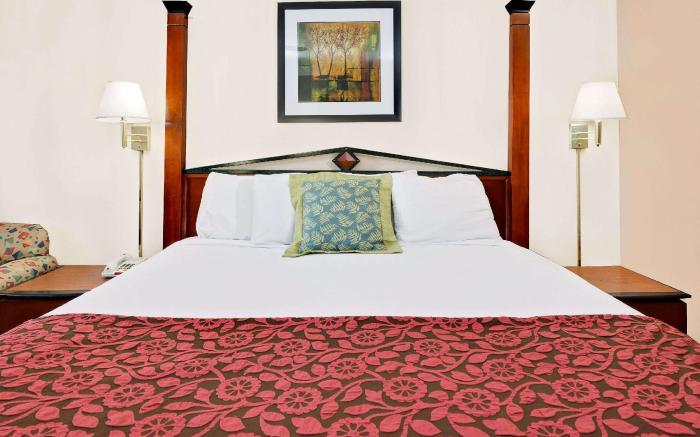 Days Inn by Wyndham Demopolis