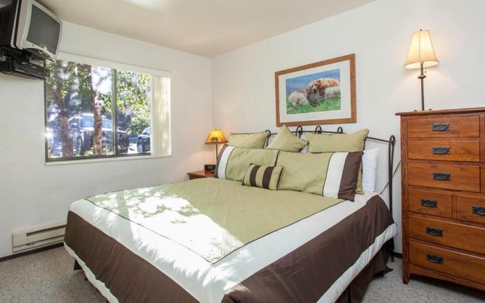 Red Pine Condominiums